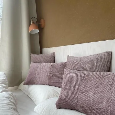 Cozy I Tiny House Seecontainer בית נופש גוסלר