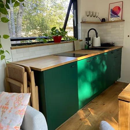 בית נופש Cozy I Tiny House Seecontainer *